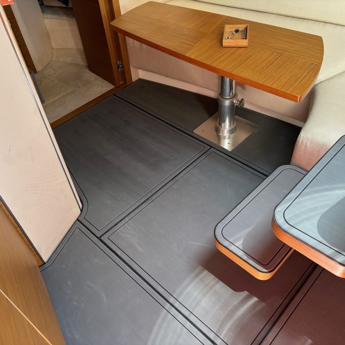 Atlantis 35