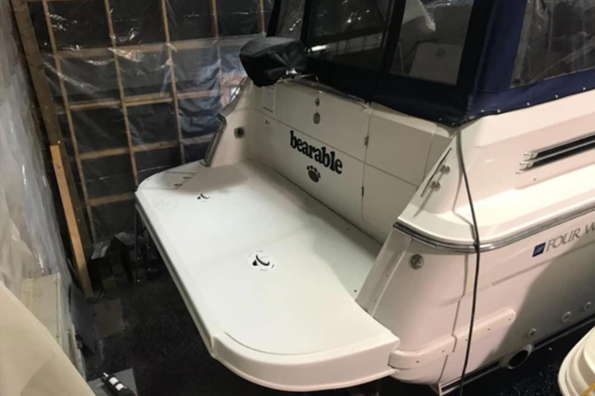 Four Winns 365 Express Cruiser 1992